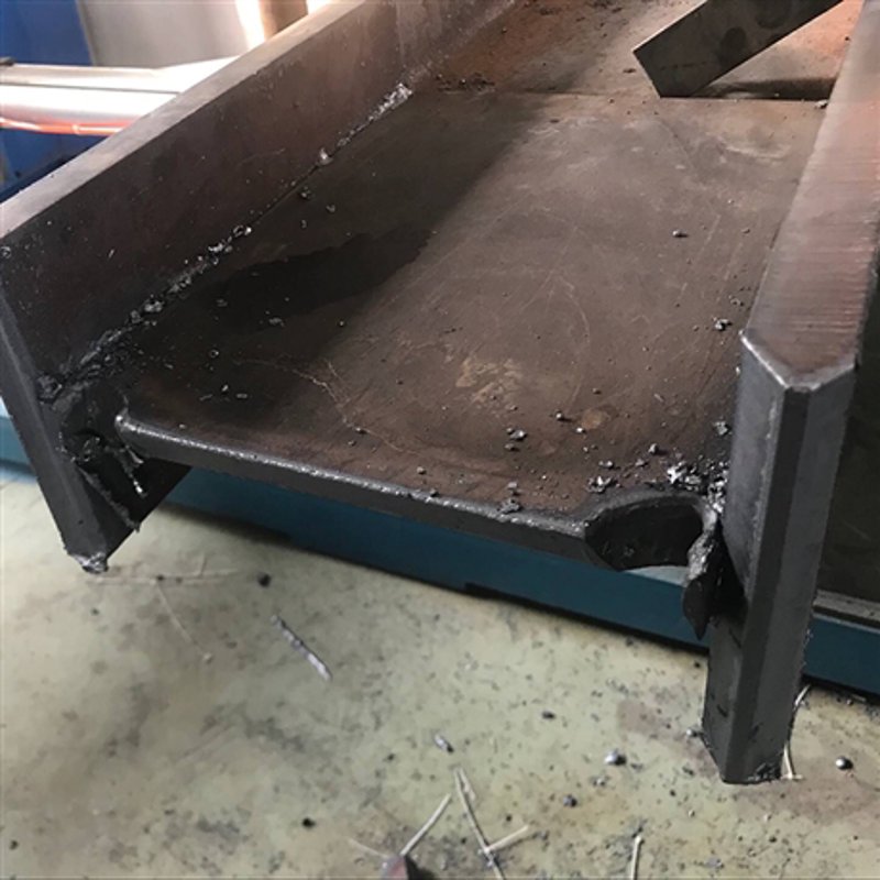小型冲剪机在现代加工中的重要性解读